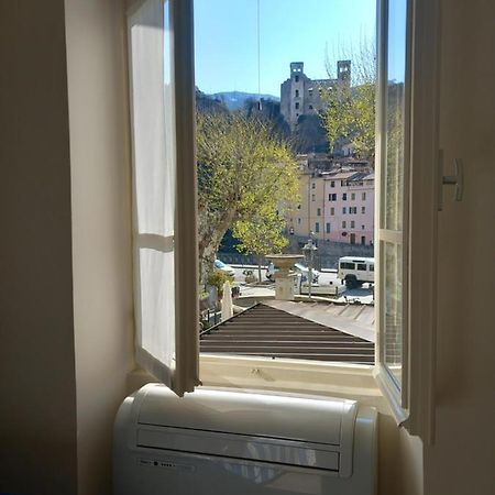Appartamentino - Castle View, No Stairs 돌체아쿠아 외부 사진