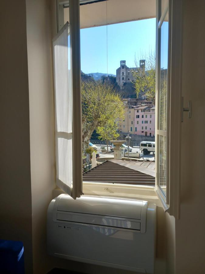 Appartamentino - Castle View, No Stairs 돌체아쿠아 외부 사진